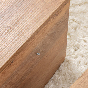 Mesa de centro redonda con podio de madera y fijación de madera concept u