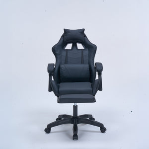 Silla gaming con reposapiés color negro Altair Packshot  inclinación frontal concept u