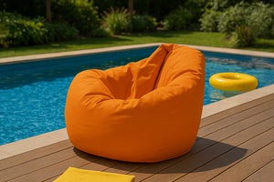 ambiente de Ohau color naranja tipo puf tipo pera concept u