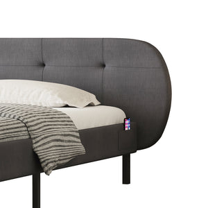 Cama capitonada 140x190 cm gris con cabecero y somier Tulsa packshot zoom cabecero y bolsillo teléfono