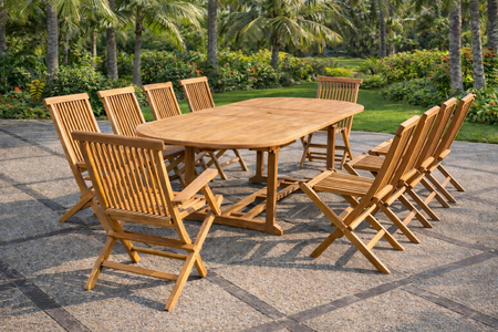 Conjunto de jardin ovalada 8 sillas y 2 sillones Kajang