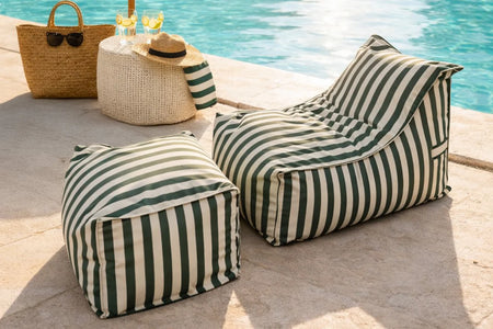 Conjunto de pufs de exterior motivo rayas verde y blanco Positano