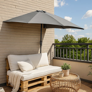 Parasol de media luna para balcón 270 cm gris en aluminio Catane en situación en terraza