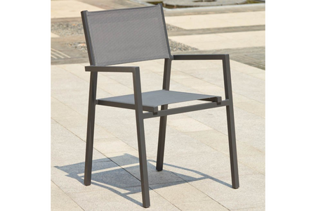 Sillas apilable gris oscuro lae rectangulo concept u