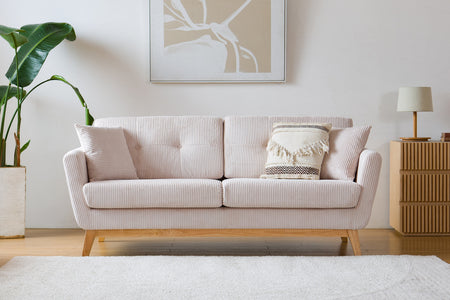 Sofá escandinavo beige de pana Hoga foto de ambiente