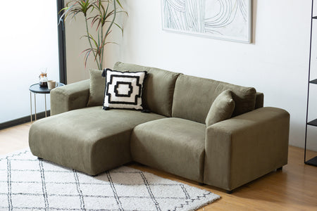 Sofá esquinero reversible de 3 plazas en pana verde Aberdeen foto de ambiente