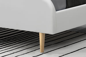 Cama escandinava 140x190 cm blanca Sandvik con patas de madera zoom 1