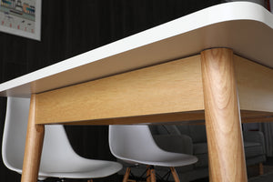 Mesa de comedor con patas de madera Kitilla zoom 3