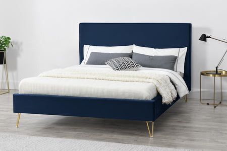 Cama Riverside de Terciopelo y latón de 140 Azul